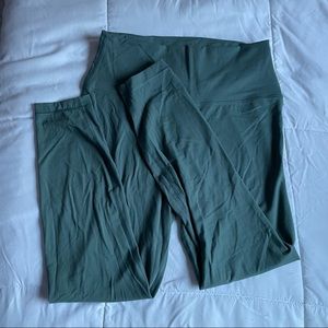green yogalicious leggings
